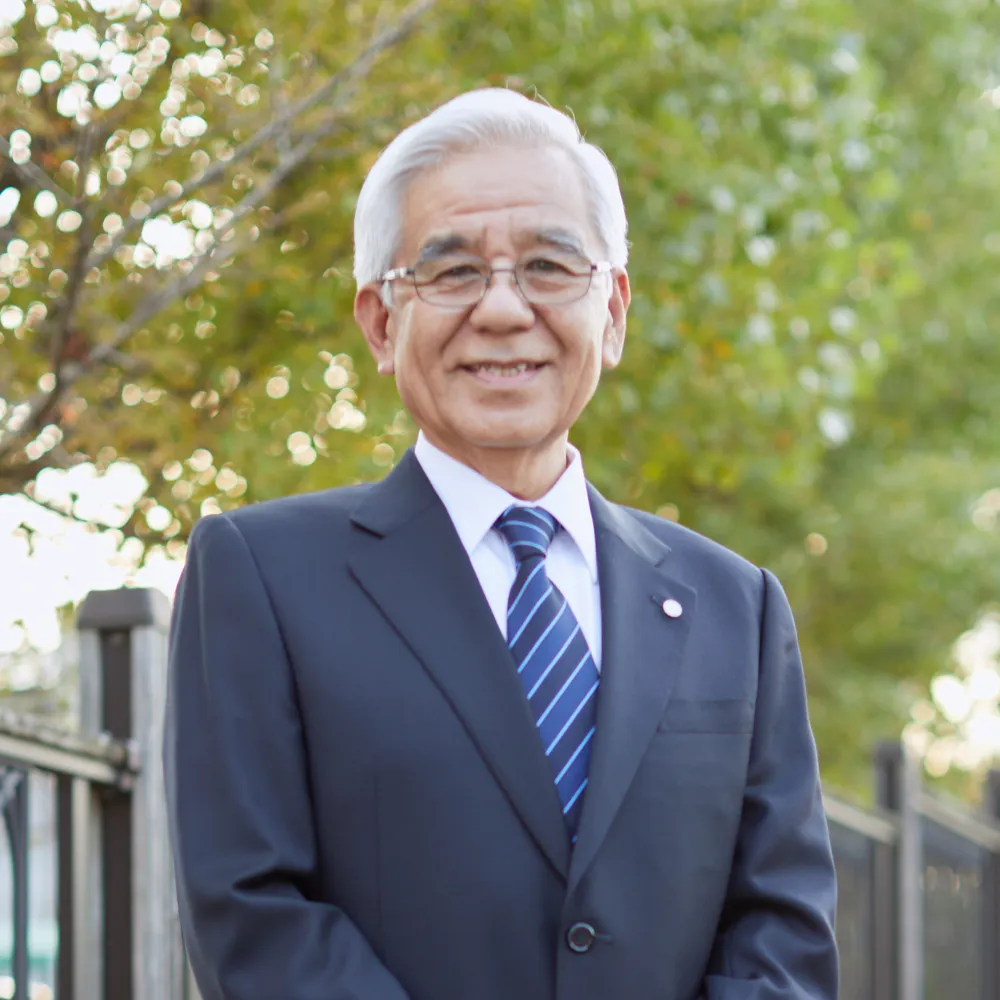 理事長　本部広樹